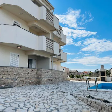 Apartment Luxury Julie *