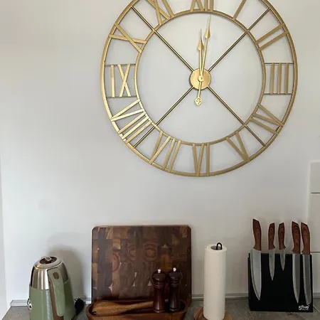 Luxury Julie * Vinjerac