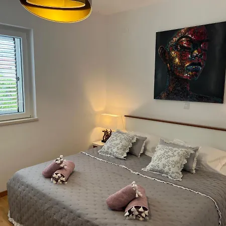 Apartment Luxury Julie Vinjerac