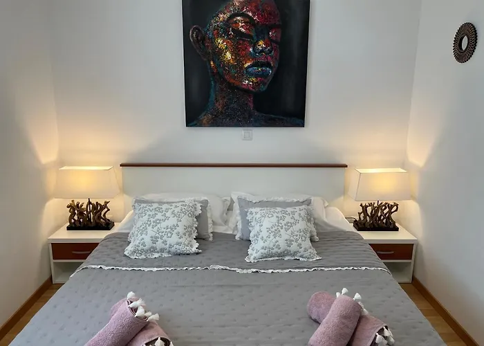 Luxury Julie 아파트