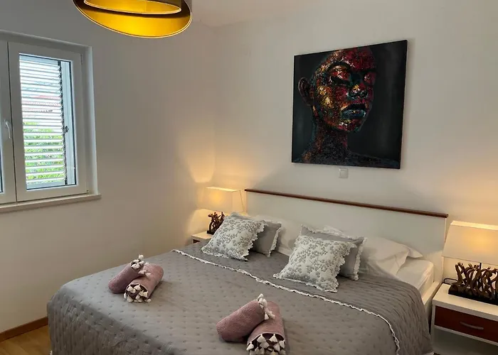 Luxury Julie Apartamento *